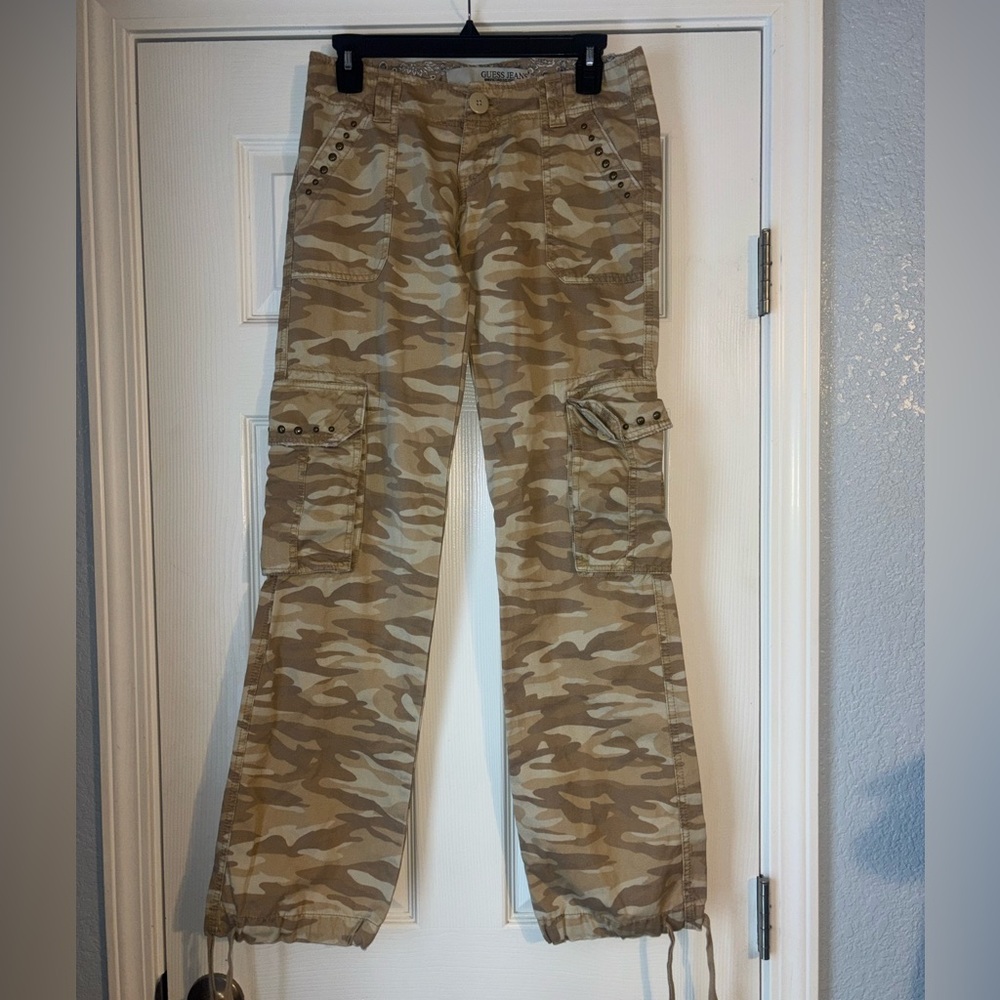 Guess Tan Buttoned Pants